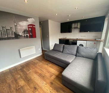 2 bedroom apartment to rent - Photo 3