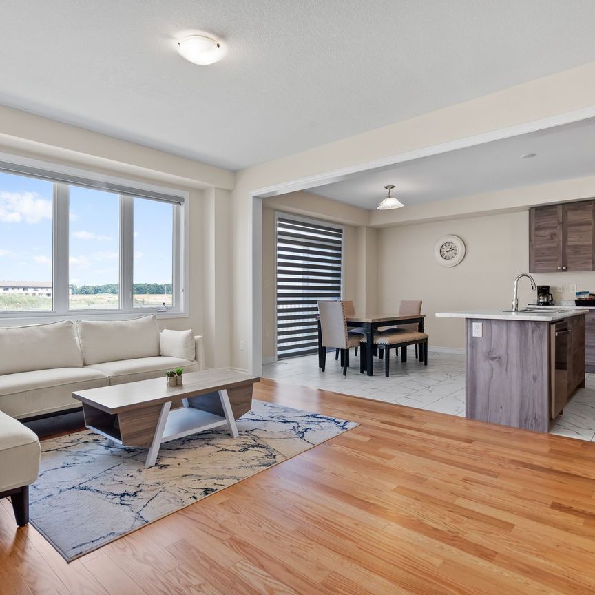 For Lease - 6 Discovery Drive, Thorold, Ontario - Photo 1