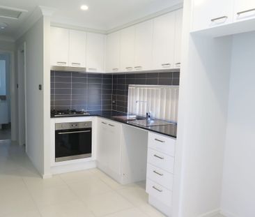 Modern 2-Bedroom Granny Flat in a Convenient Cherrybrook Location - Photo 1