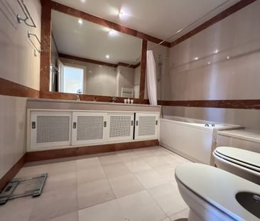 2 room luxury Flat for rent in Estoril, Cascais, Lisbon - Photo 5