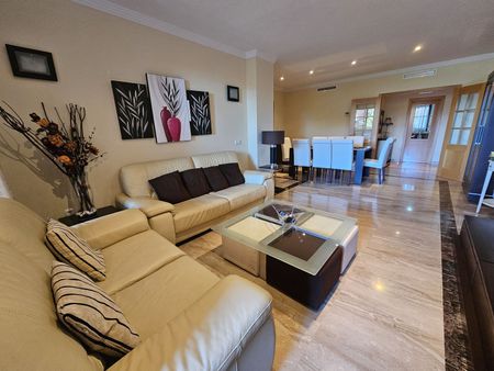 Middle Floor Apartment in New Golden Mile - Photo 5