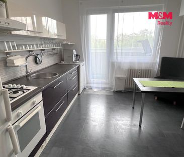 Pronájem bytu 2+1 52 m² - Fotografie 3