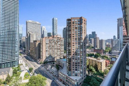 For Lease - 57 St Joseph Street Unit# #1808, Toronto, Ontario - Photo 2