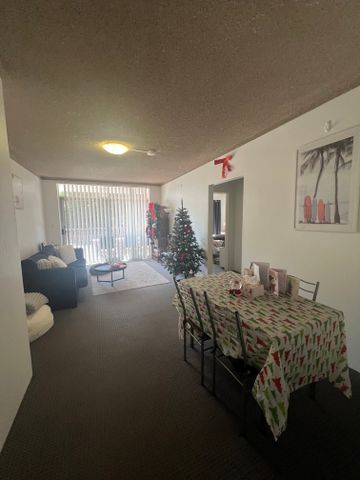 Kensington - Photo 5