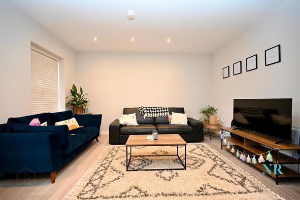 Apt 6, 130 Stranmillis Road, Belfast, BT9 5LW - Photo 1