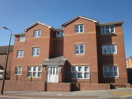 2 bedroom flat to rent - Photo 4