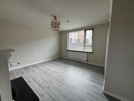 10 Portlee Walk, Antrim, BT41 1EN - Photo 2