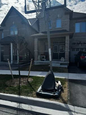 For Lease - 1121 Cameo Street Unit# Bsmt, Pickering, Ontario - Photo 1