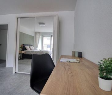 James #4 - Spacious Coliving Apartment in Crissier with private Bal... - Photo 6