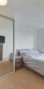 3 bedroom apartment to rent - Photo 3