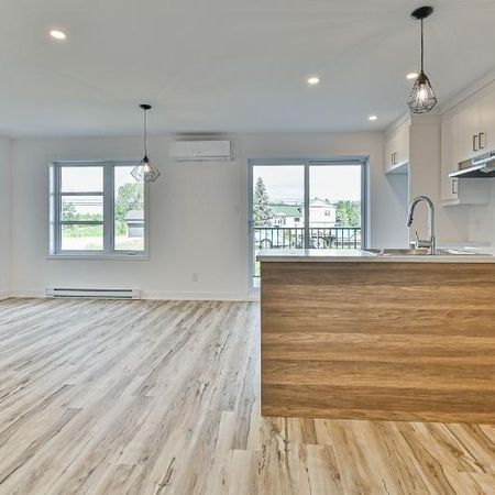 4 1/2 À LOUER- SAINT-LIN-LAURENTIDES - APPARTEMENT À LOUER - Photo 3