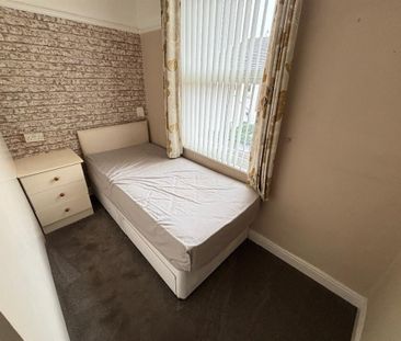 3 Bed Terraced House, Bundoran Road, L17 - Photo 5