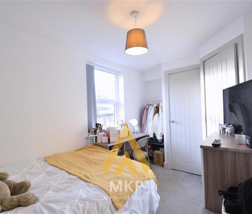 6 bedroom terraced house to rent - Photo 5