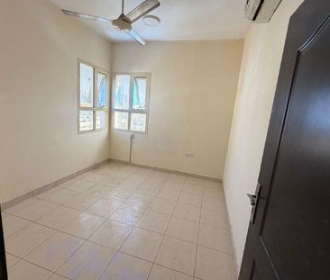 One bedroom and living room, excellent size, reaso - Photo 1