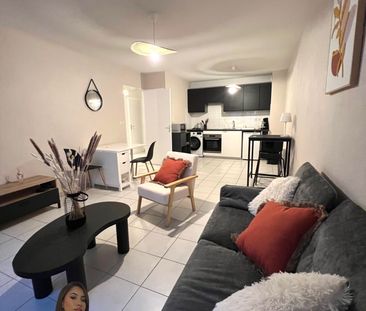 Location Appartement 2 pièces 46m² ST ETIENNE 42000 - Photo 1