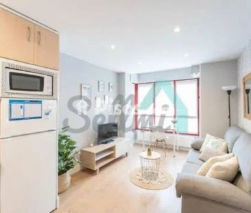 Piso en alquiler en Centro - Foto 1