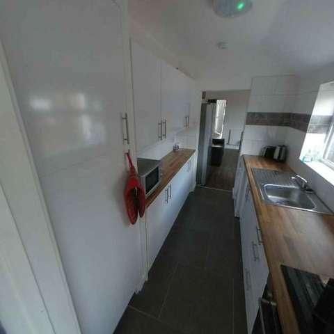 Gordon St -rm Brand New House Available Sept?ppw, CV1 - Photo 1