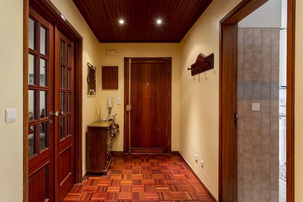 Rua Professor Barbosa Sueiro, Lisbon, Lisbon 1600-598 - Photo 1