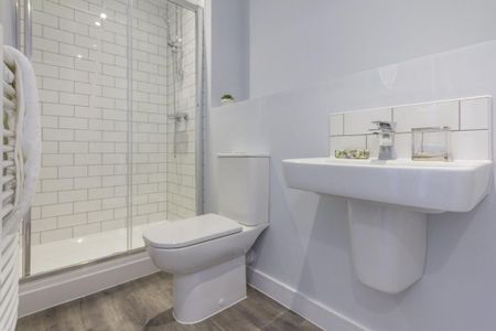2 bedroom apartment to rent - Photo 4