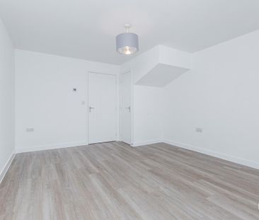 3 bedroom house to rent - Photo 3