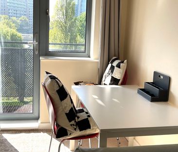 Room in a Shared Flat, Aqua House, NW10 - Photo 3