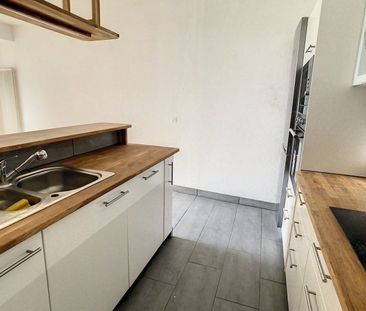 Superb 2½-room apartment with terrace and luxurious equipment! - Photo 4