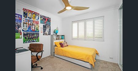 Furnished Maroubra Apartment with Spectacular Private Rooftop - Photo 5