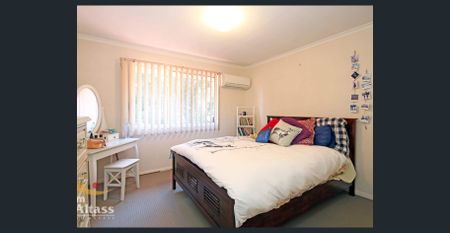 Quiet Rear Townhouse in Prime Morningside Location - Photo 3