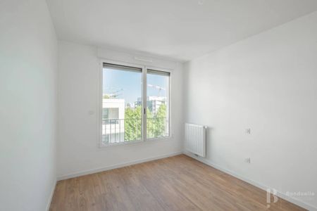 Rental Apartment Bordeaux Saint-Jean - Photo 4