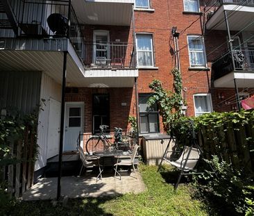 5 1/2 Avec Jardin Privé à Verdun - Photo 1