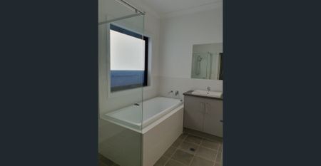 4 Aspen Place, Angle Vale, SA 5117 - Photo 2