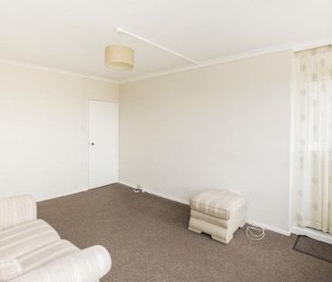 Law House, Barking, IG11, Property for rent - Photo 3