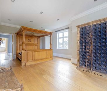 6 bedroom detached house to rent - Photo 4