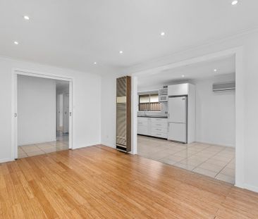 Quiet Living with Space to Enjoy - Photo 2