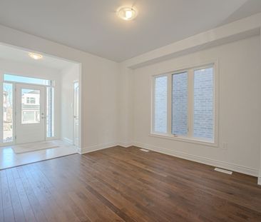 For Lease - 2988 Monarch Drive Unit# Upper, Orillia, Ontario - Photo 6