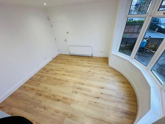 4 bedroom detached house to rent - Photo 1