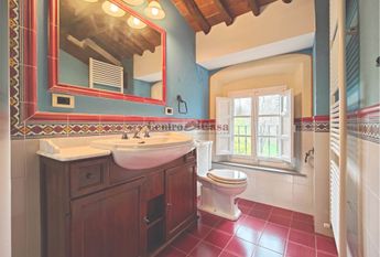 Elegante appartamento rustico in casa colonica