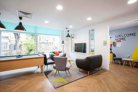 High Double One Bed Flat - Photo 3