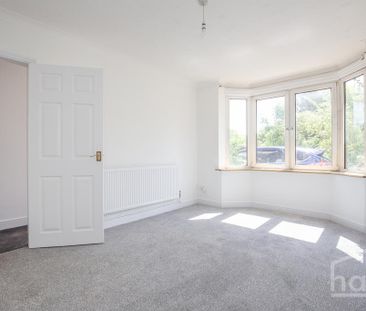 3 bedroom apartment to rent - Photo 3