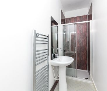 5 bedroom maisonette to rent - Photo 2