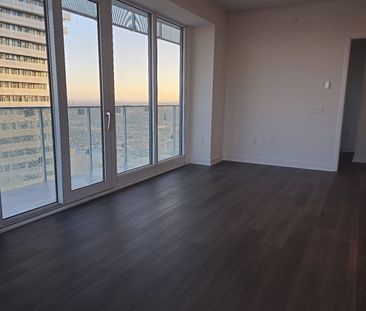 For Lease - 3900 Confederation Parkway Unit# 3903, Mississauga, Ont... - Photo 1