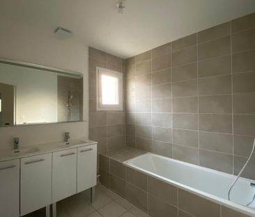 Location Maison 4 pièces 92m² FLOIRAC 33270 - Photo 6