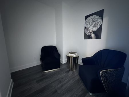 For Lease - 188 Fairview Mall Drive Unit# 720, Toronto, Ontario - Photo 3