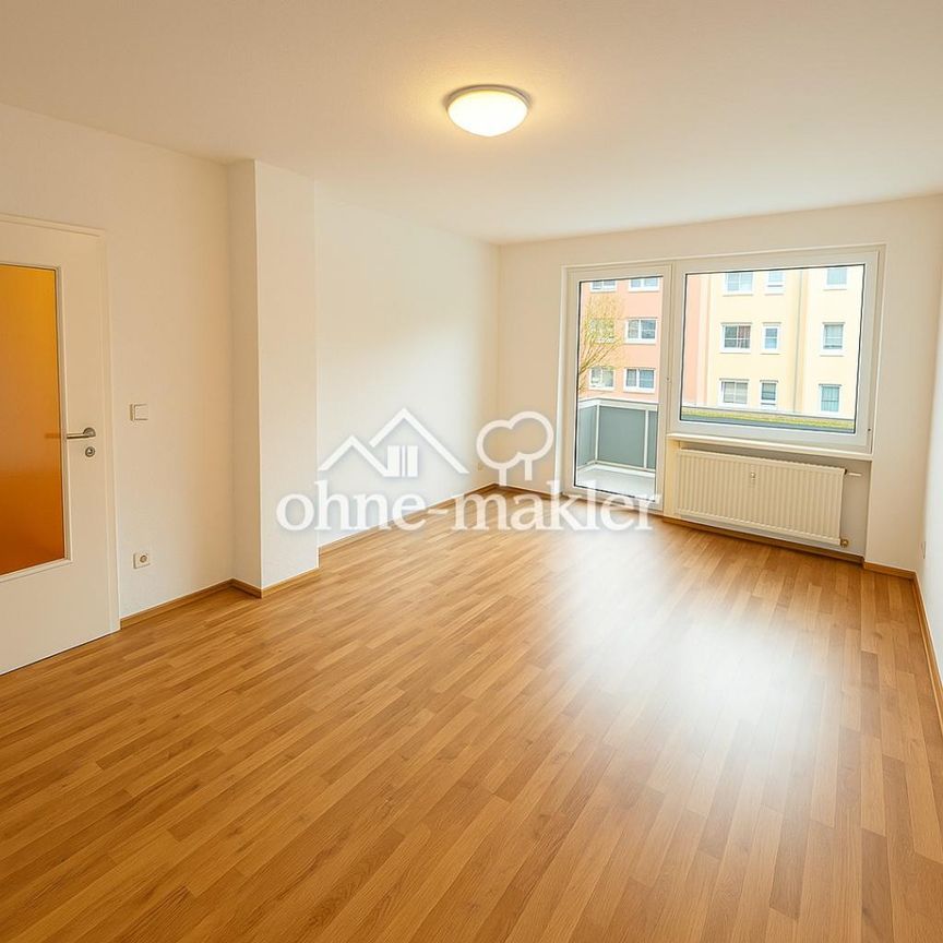 Frisch sanierte 2-ZKB-Wohnung mit Balkon – zentral in Kaisersesch - Photo 1