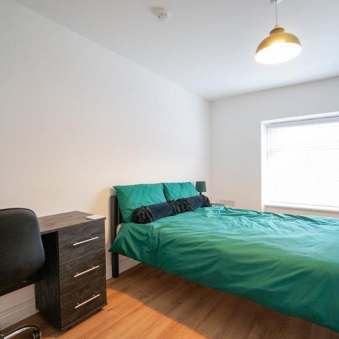 7 bedroom terraced house to rent - Photo 1