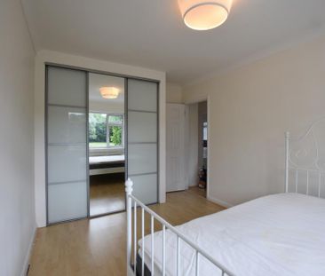 2 bedroom maisonette to rent - Photo 6