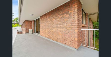 Renovated 2 Bedroom Unit - Move In Ready - Photo 3