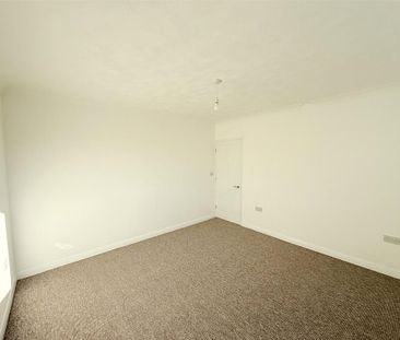 2 bedroom bungalow to rent - Photo 1