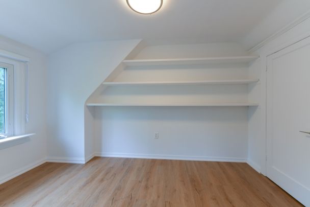 For Lease - 150 Upper Canada Drive, Toronto, Ontario - Photo 1