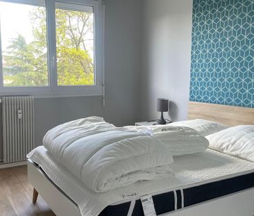 Location Appartement 4 pièces 70m² DIJON 21000 - Photo 3